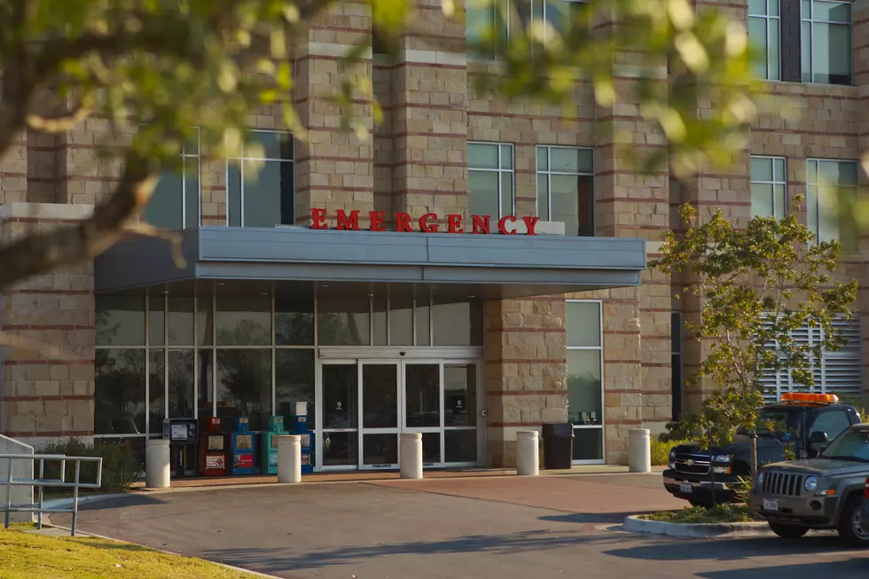Emergency entrance, Baylor Scott & White Medical Center Temple